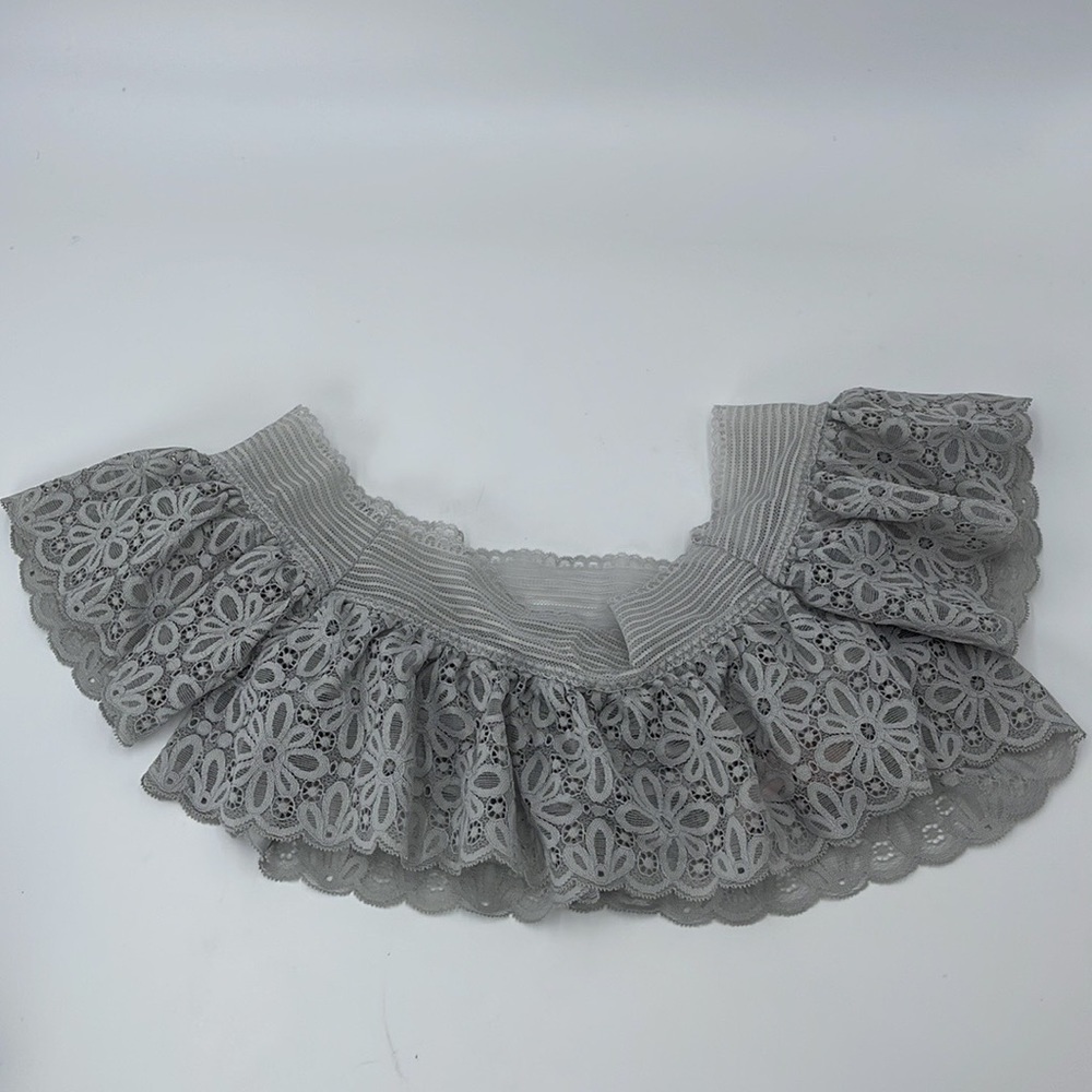Victoria s Secret Bralette Crop Floral Lace Top Light Gray